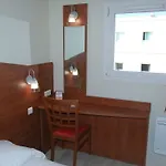 فندق Lyon - Priest 3*