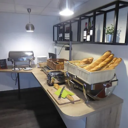 Lyon - Priest Hotel 3*