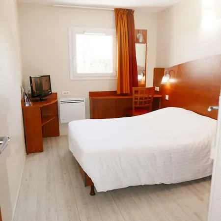 Hotel Lyon - Priest 3*