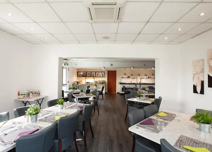 Lyon - Priest Hotel 3*