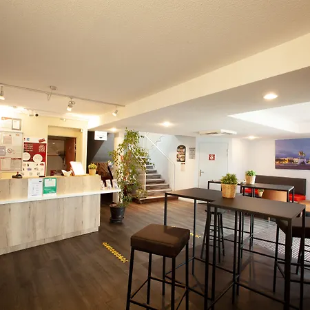 Hotel Lyon - Priest 3*